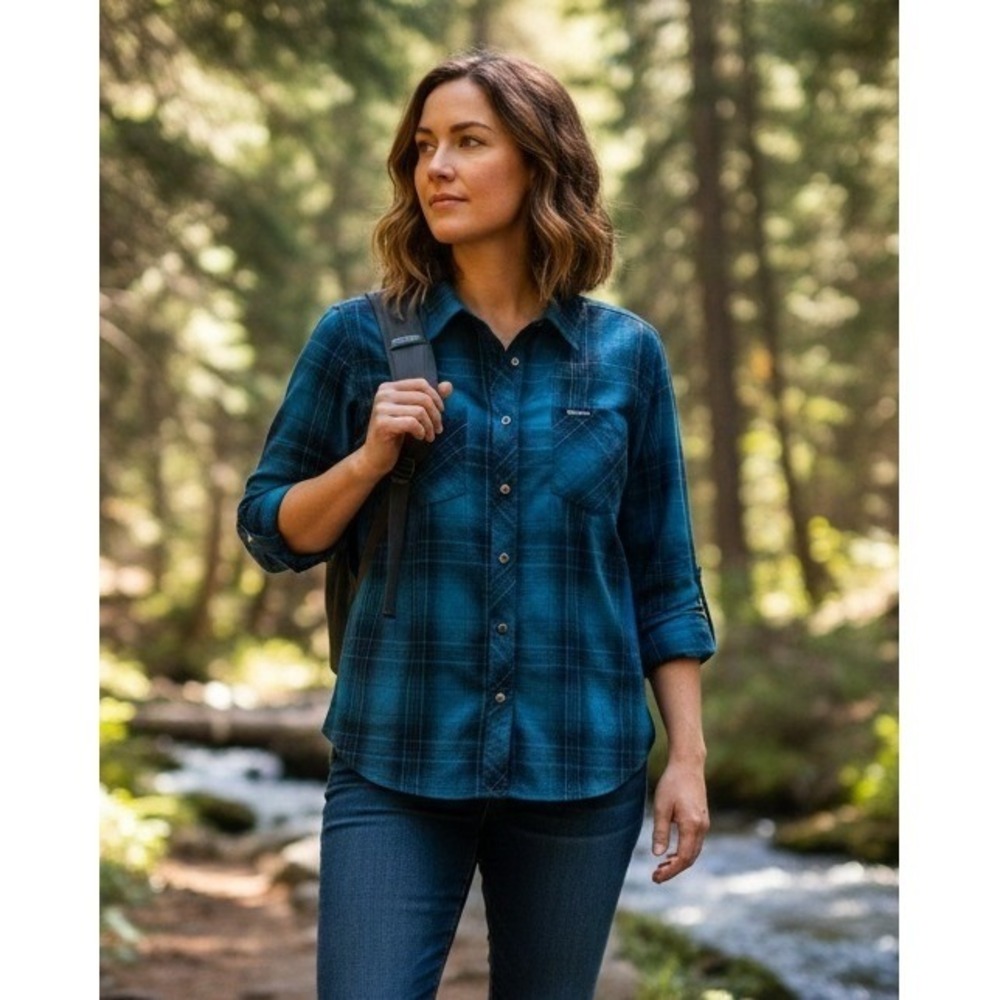 Cognative Button Up Plaid Flannel Long Sleeve Shirt Women's L Blue Black Casual